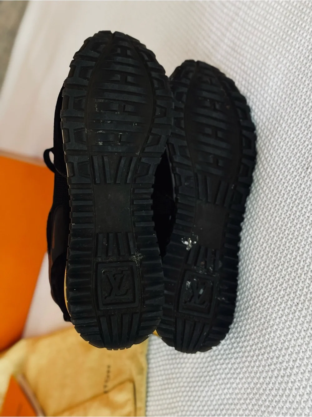 LOUIS VUITTON Run Away Black Suede Brown Monogram Runway Trainer Sneakers Shoes - Picture 12 of 16